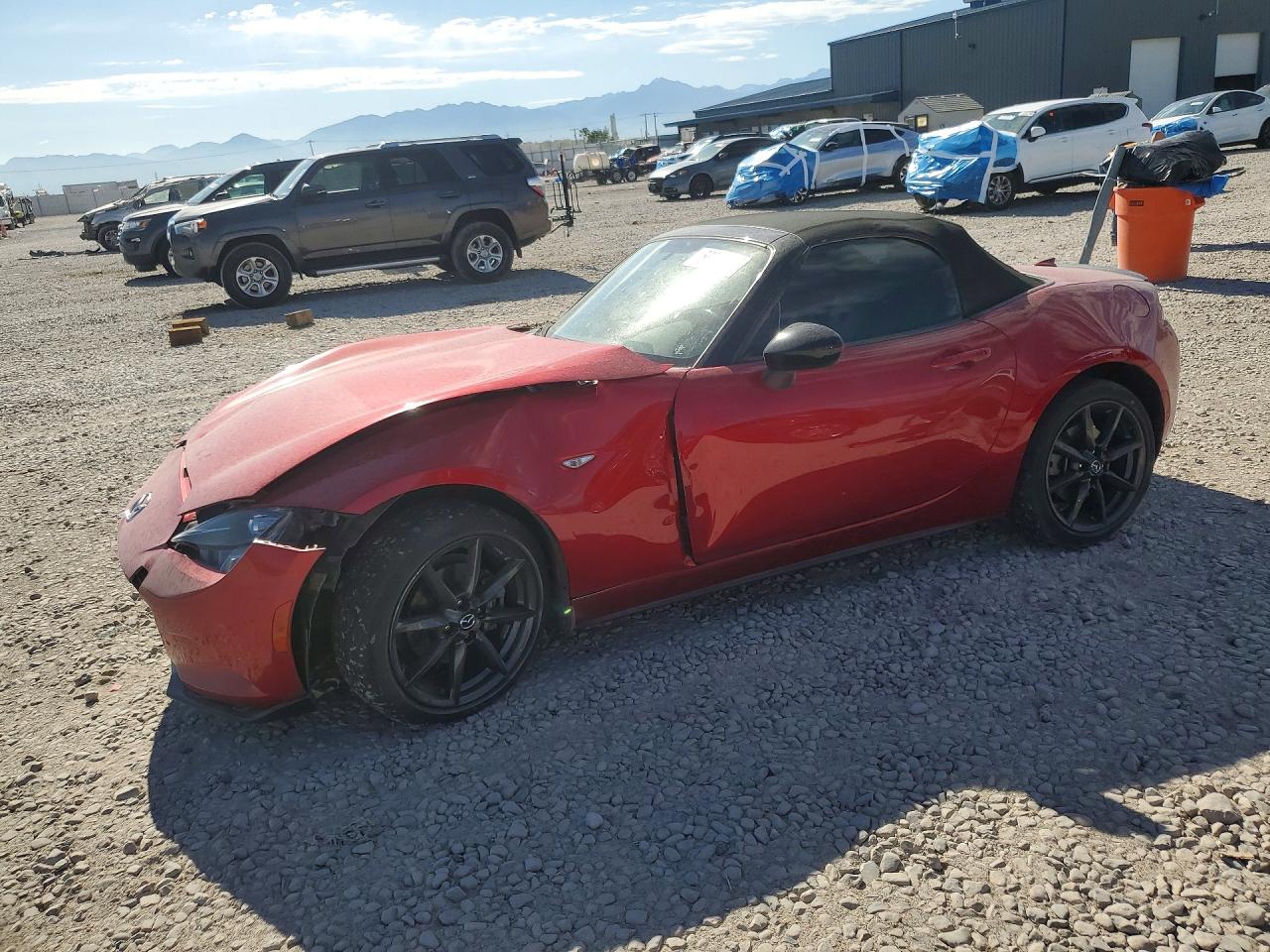 2016 Mazda MX-5 Miata Club, VIN JM1NDAC76G0106116 — Front end