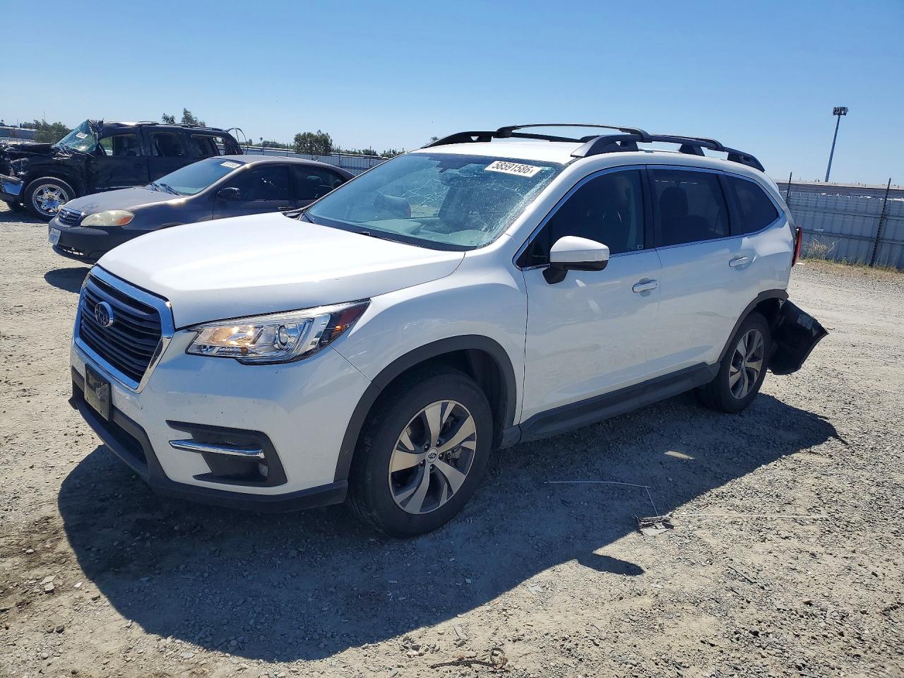 2020 Subaru Ascent Premium, VIN 4S4WMACD6L3416796 — Rear end