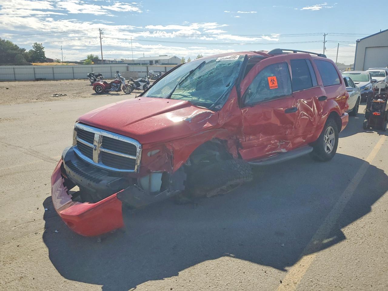 2004 Dodge Durango SLT, VIN 1D4HB48D44F119171 — Бок