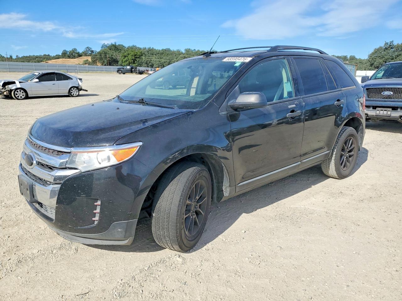 2013 Ford Edge SE, VIN 2FMDK3GC2DBC78735 — Front end