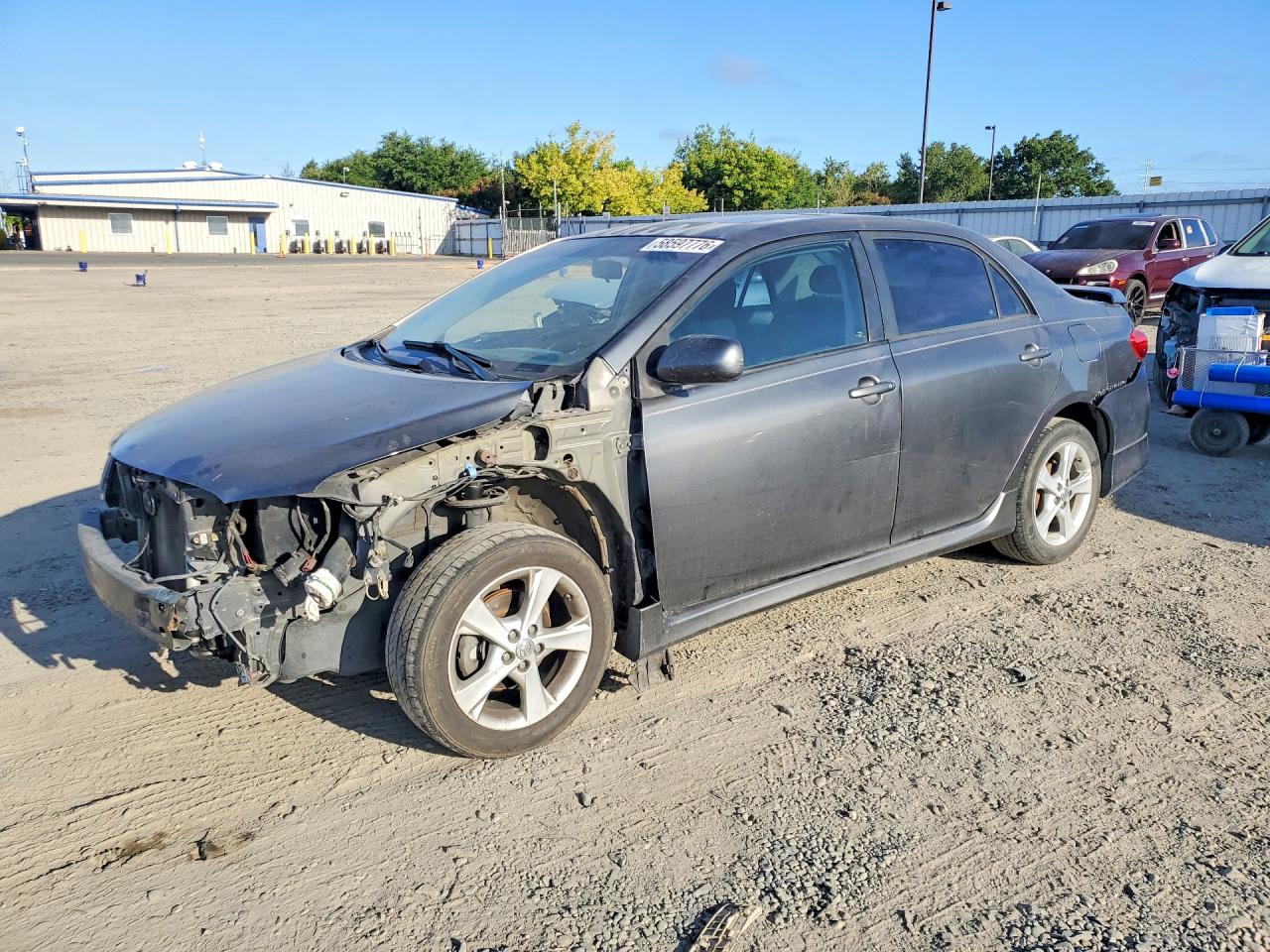2011 Toyota Corolla LE, VIN 2T1BU4EE1BC715757 — Front end