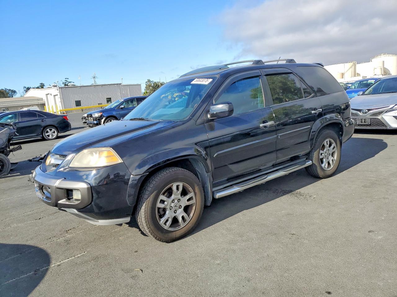 2004 Acura MDX Touring, VIN 2HNYD18904H524602 — Minor dents and scratches