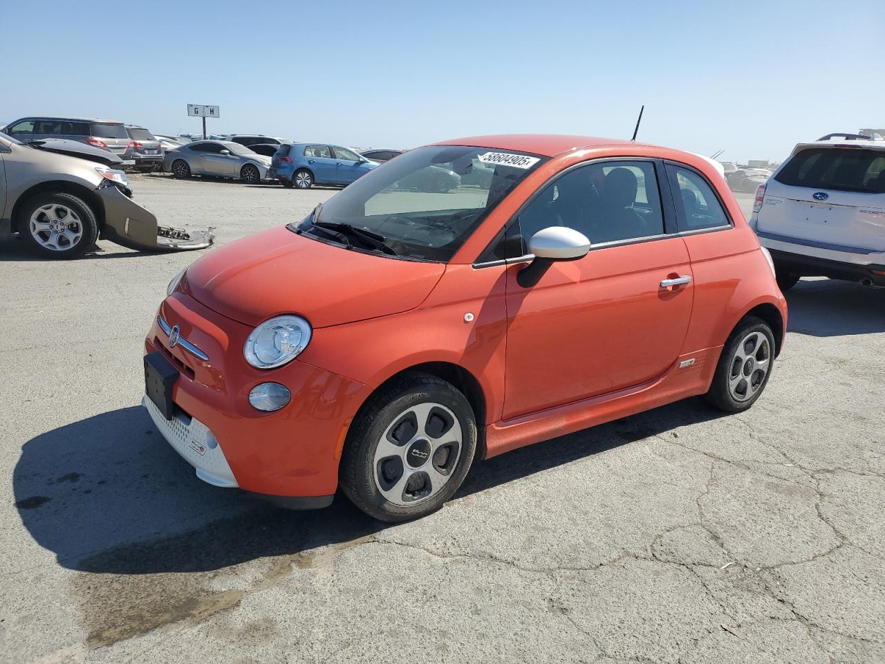 2015 FIAT 500e, VIN 3C3CFFGE5FT642262 — Minor dents and scratches