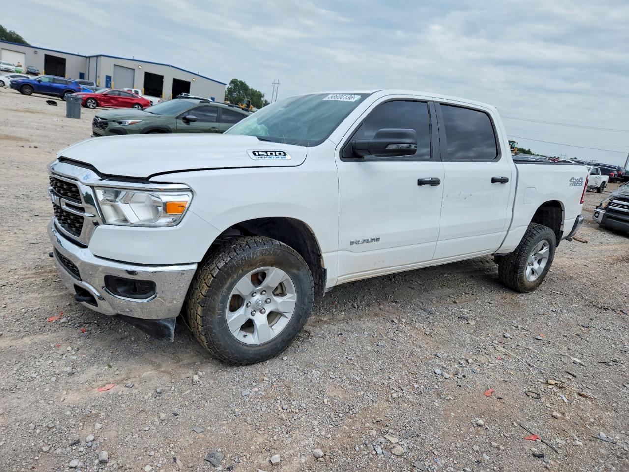 2023 Ram 1500 Big Horn, VIN 1C6SRFFT5PN517124 — Перед