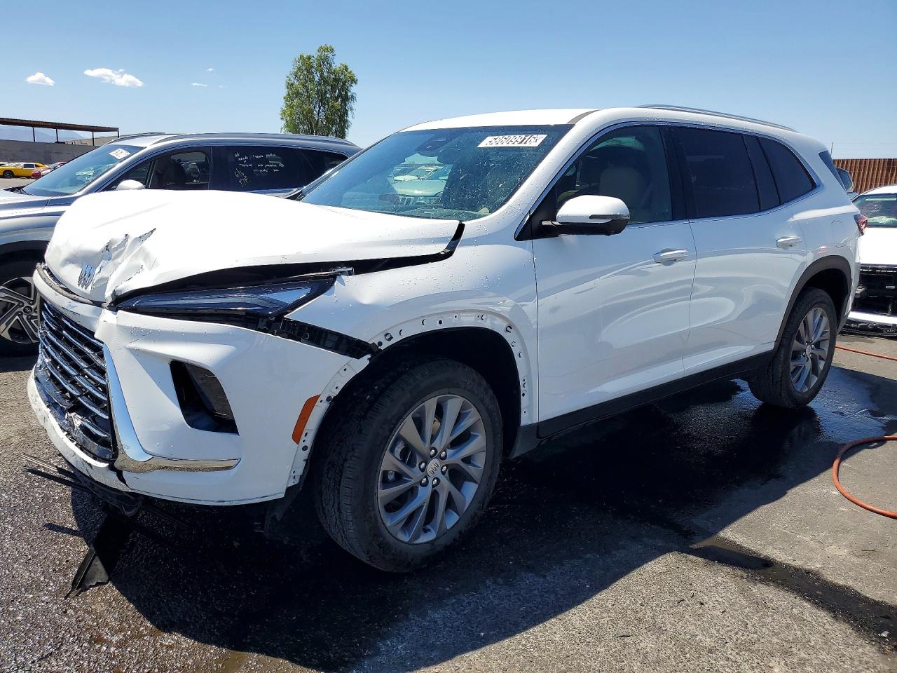 2026 Buick Enclave Preferred, VIN 5GAERAKS2TJ294128 — Перед