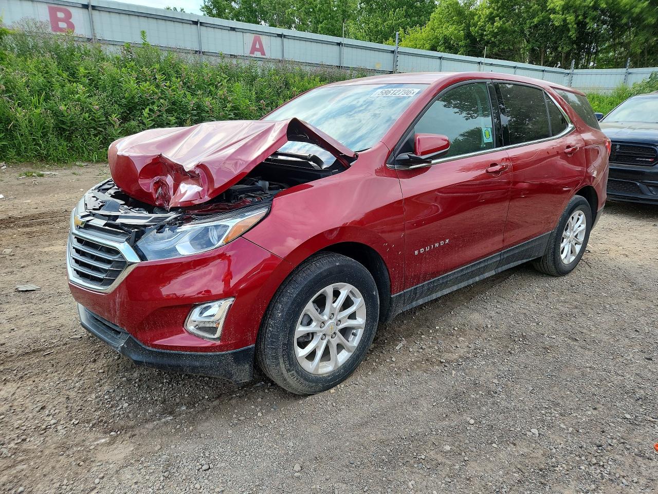 2020 Chevrolet Equinox LT, VIN 2GNAXJEV7L6280304 — Front end