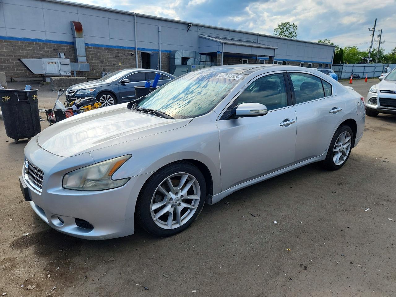 2010 Nissan Maxima SV, VIN 1N4AA5AP1AC808003 — Бок