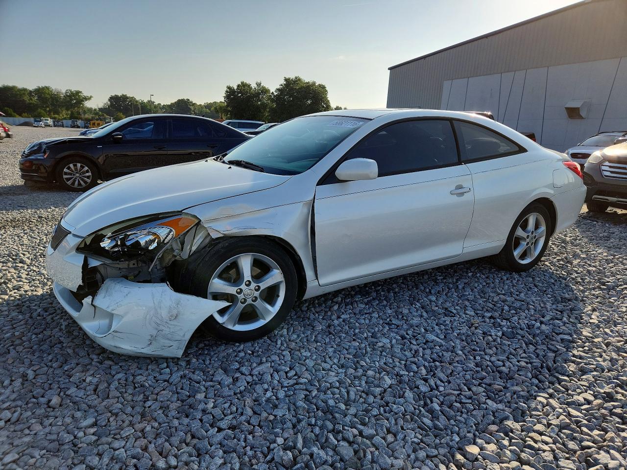 2006 Toyota Solara SLE, VIN 4T1CA38P76U096400 — Front end