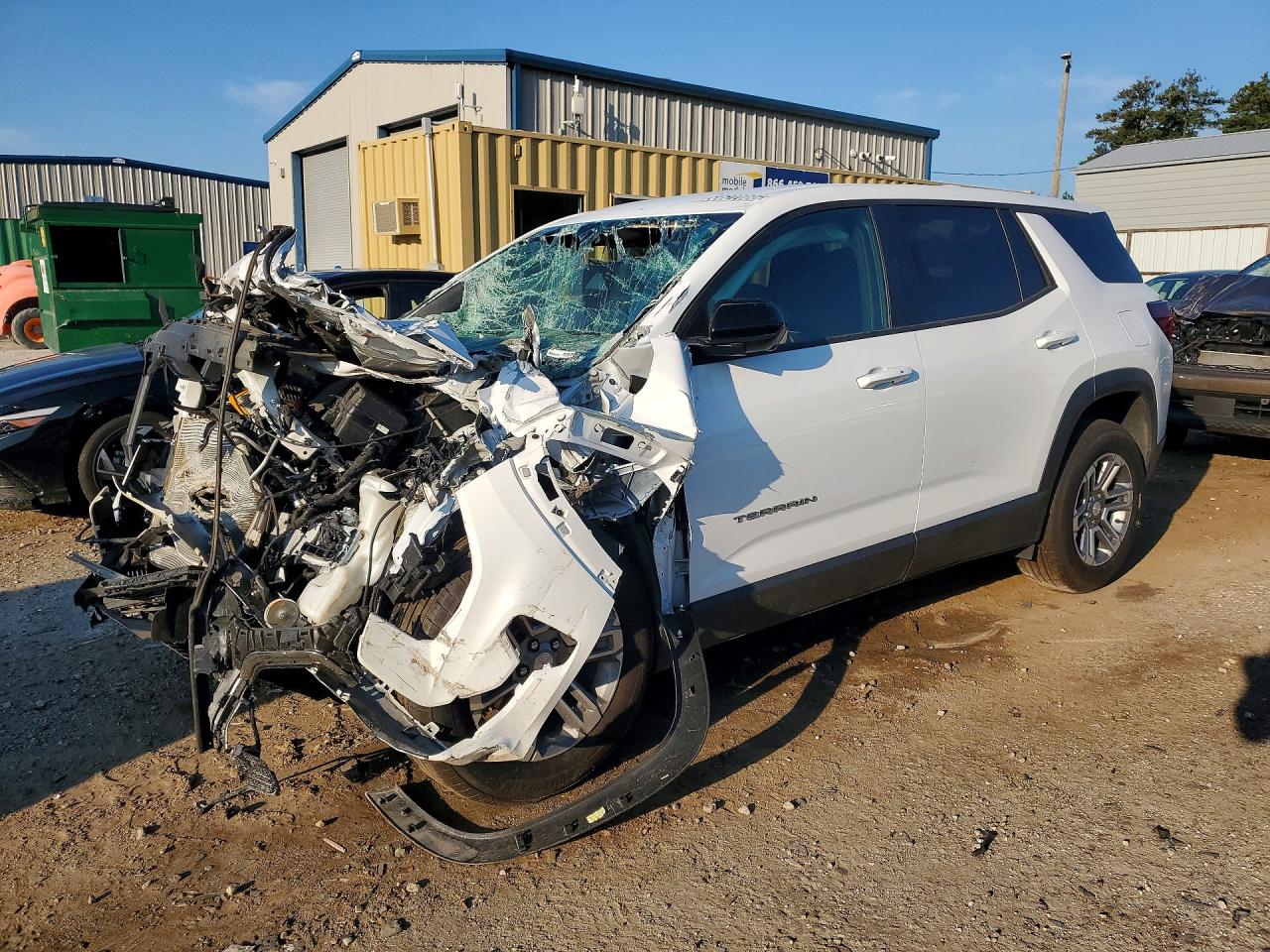 2026 GMC Terrain FWD Elevation, VIN 3GKALMEG3TL266973 — Front end
