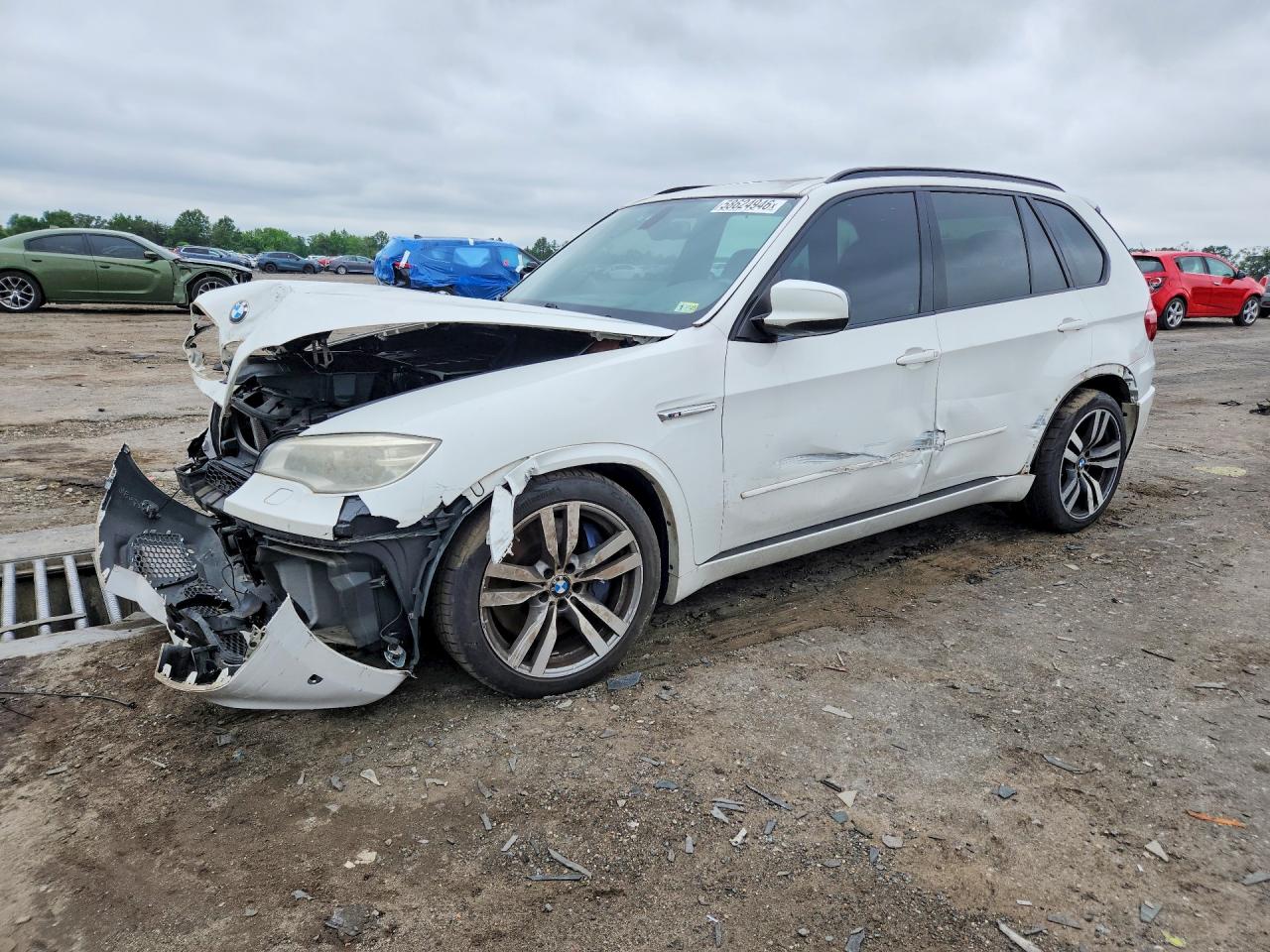 2013 BMW X5 M, VIN 5YMGY0C55D0C11905 — Front end