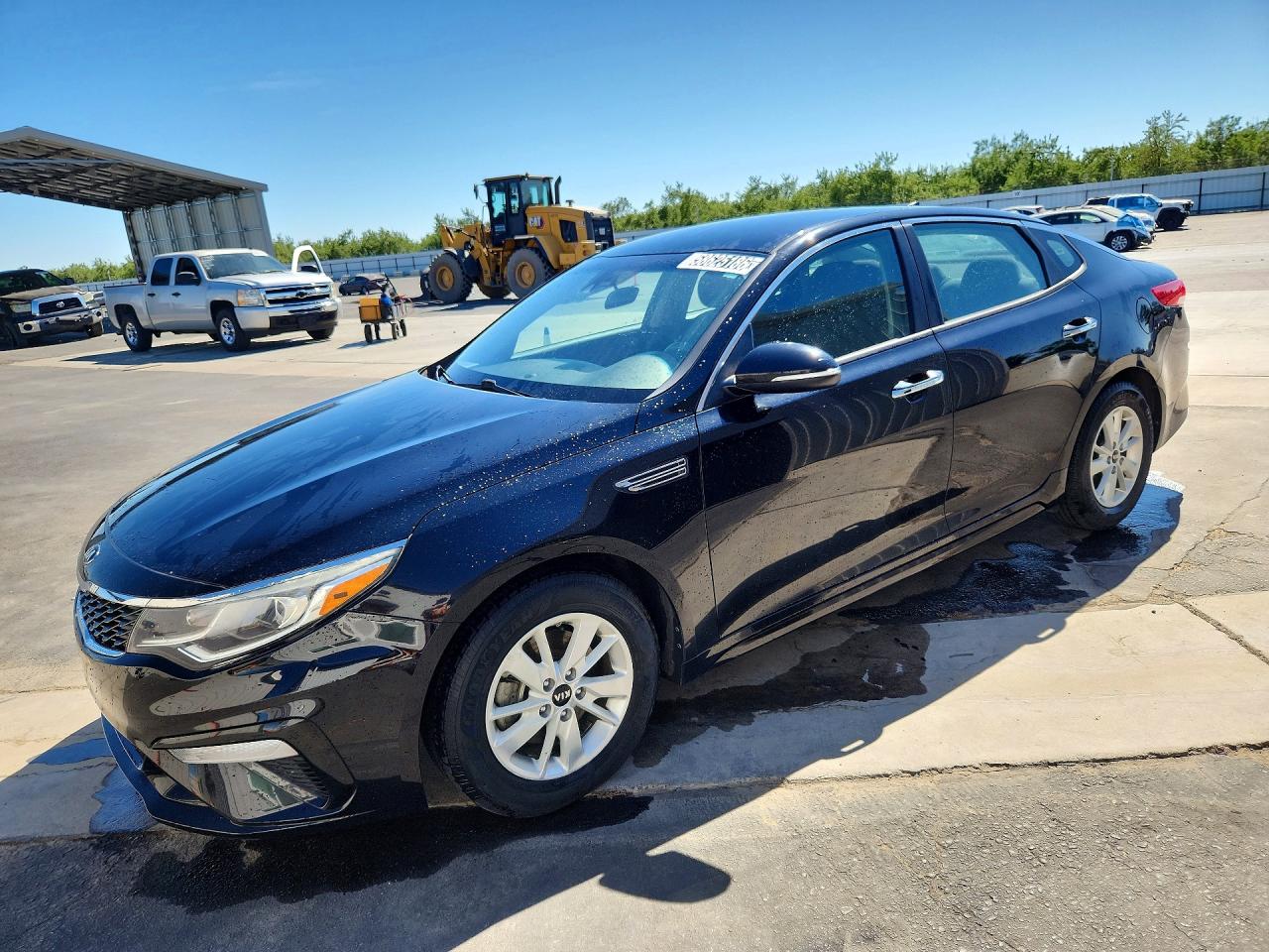 2019 Kia Optima LX, VIN 5XXGT4L31KG280158 — Minor dents and scratches