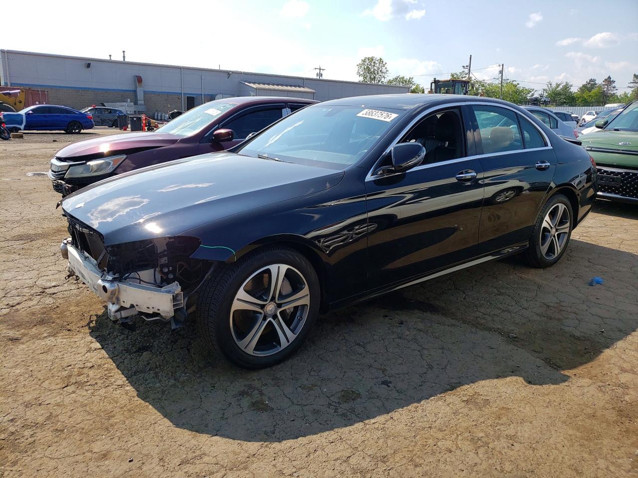 2017 Mercedes-Benz E 300 Luxury, VIN WDDZF4KB6HA096563 — Front end