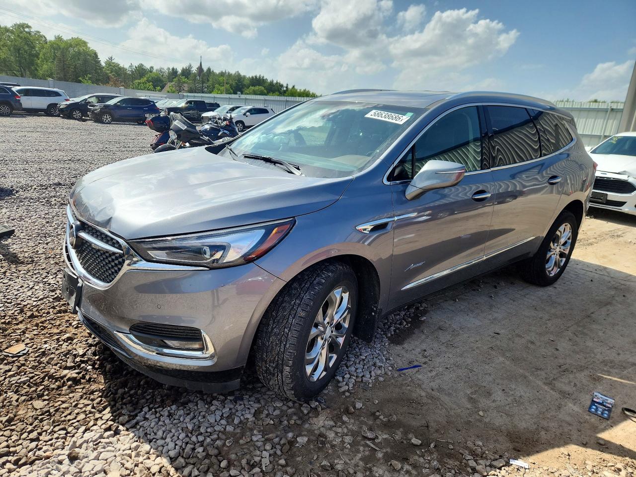2018 Buick Enclave Avenir, VIN 5GAEVCKW3JJ271545 — Front end