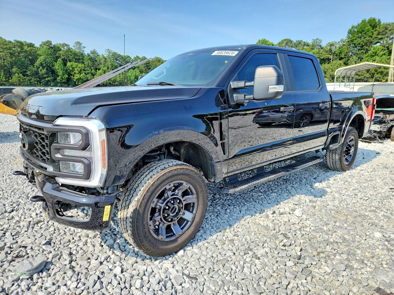2024 Ford F-250 XL, VIN 1FT8W2BA9REE52435 — Front end