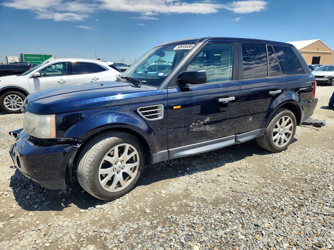 2008 Land Rover Range Rover Sport HSE, VIN SALSK25408A128697 — Front end