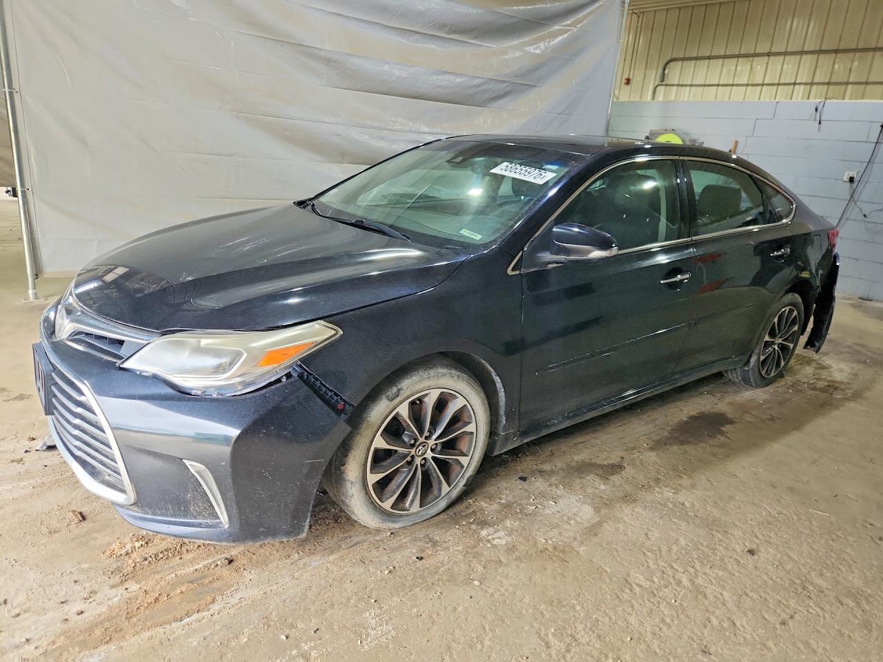 2017 Toyota Avalon XLE Premium, VIN 4T1BK1EB1HU247045 — Front end