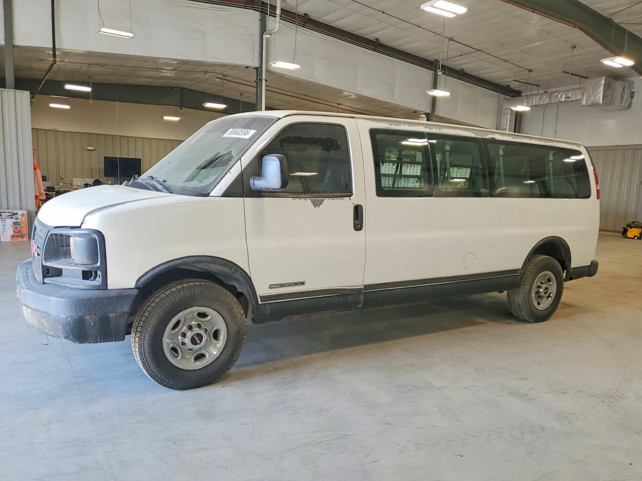 2006 GMC Savana, VIN 1GJHG39UX61176619 — Undercarriage