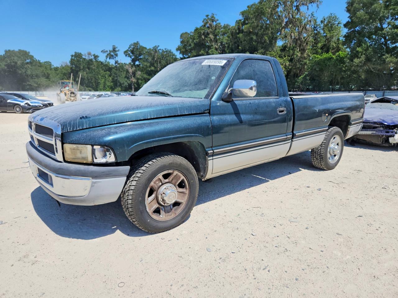 1995 Dodge 2500, VIN 1B7KC26W0SS199436 — Rear end