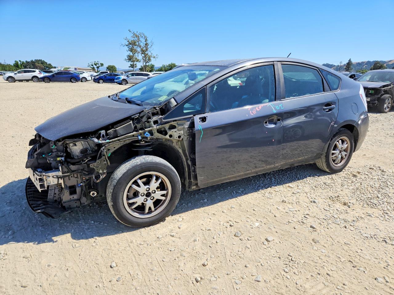 2010 Toyota Prius III, VIN JTDKN3DU0A0149860 — Front end
