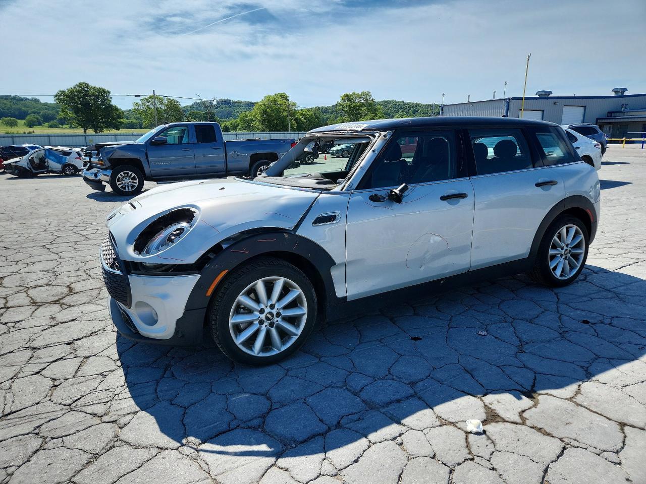 2022 MINI Clubman Cooper S, VIN WMWLV7C09N2R36260 — Rejected repair