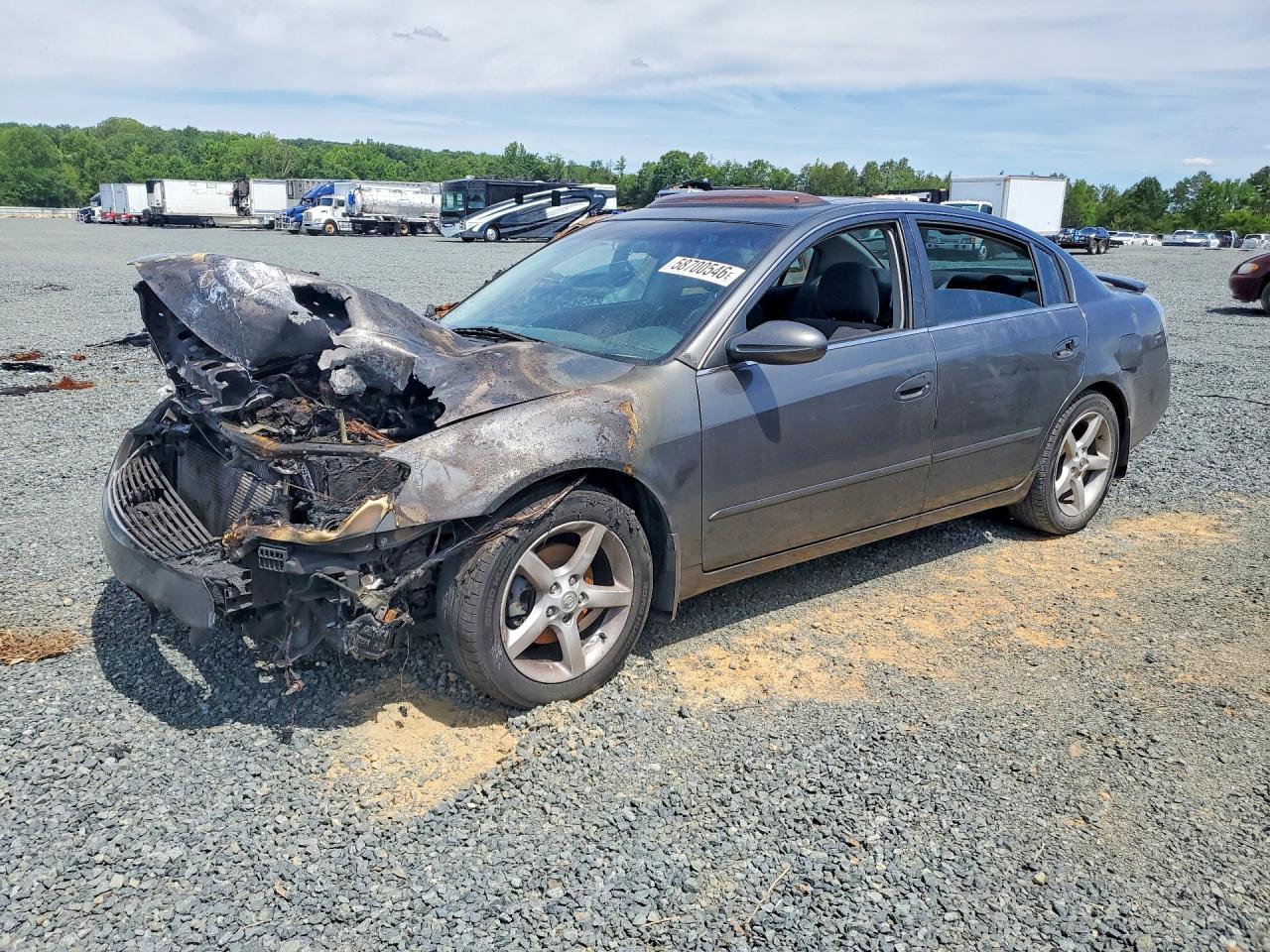 2005 Nissan Altima SE, VIN 1N4BL11D95C315723 — Burn