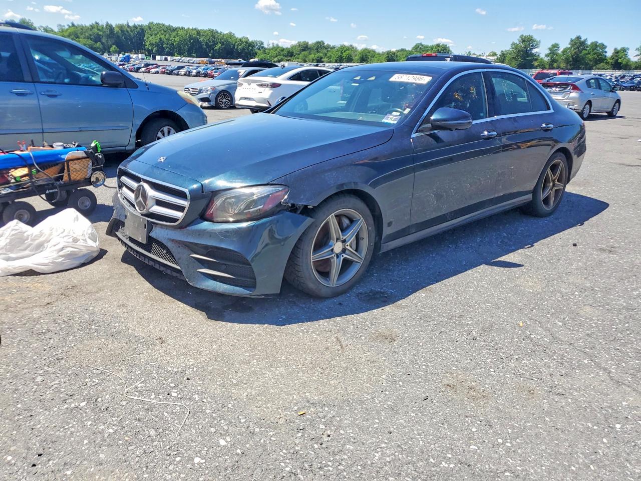 2017 Mercedes-Benz E 300 Luxury, VIN WDDZF4KBXHA025740 — Front end