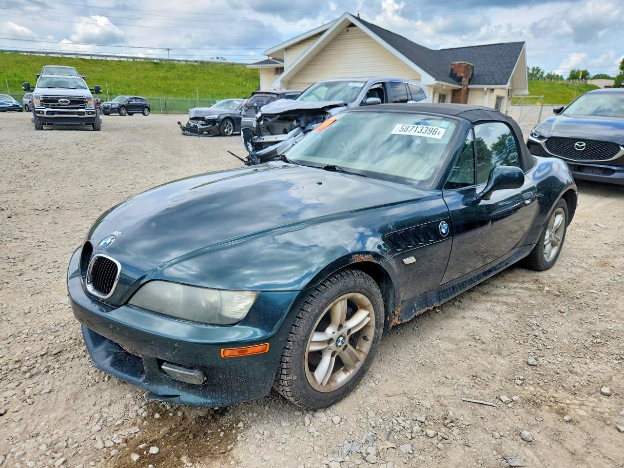 2000 BMW Z3 2.5, VIN 4USCH9344YLF86976 — Мелкие вмятины и царапины