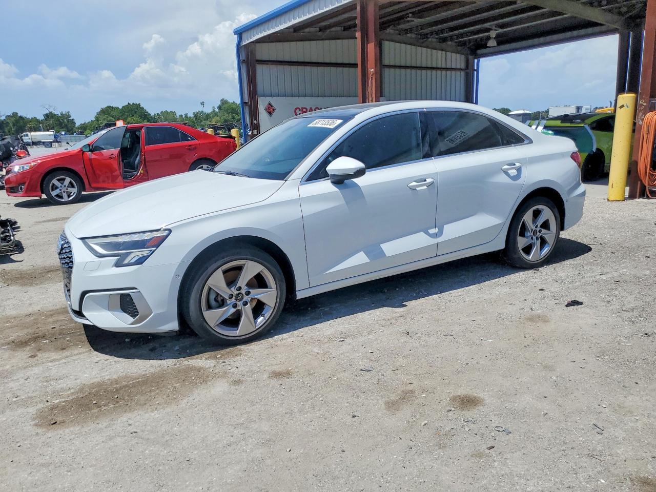 2023 Audi A3 Premium Plus, VIN WAUHUDGY1PA062017 — Механическое