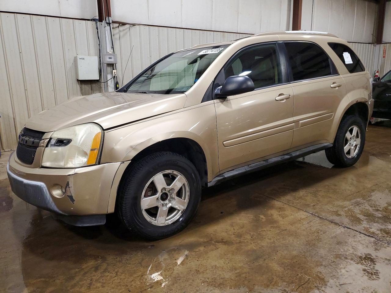 2005 Chevrolet Equinox LT, VIN 2CNDL73F456088966 — Side