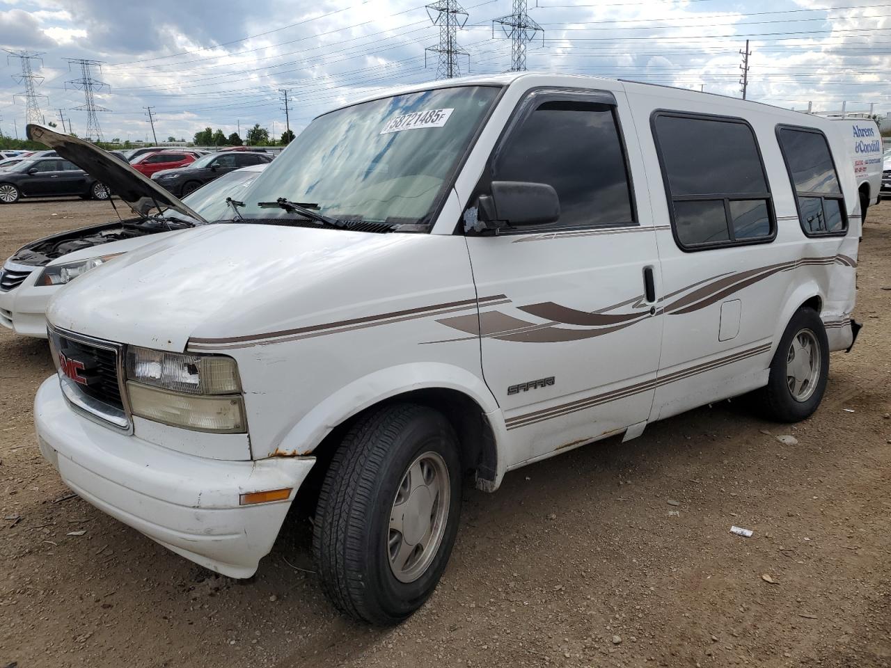 2001 GMC Safari Cargo YF7, VIN 1GDDM19W01B500714 — Rear end