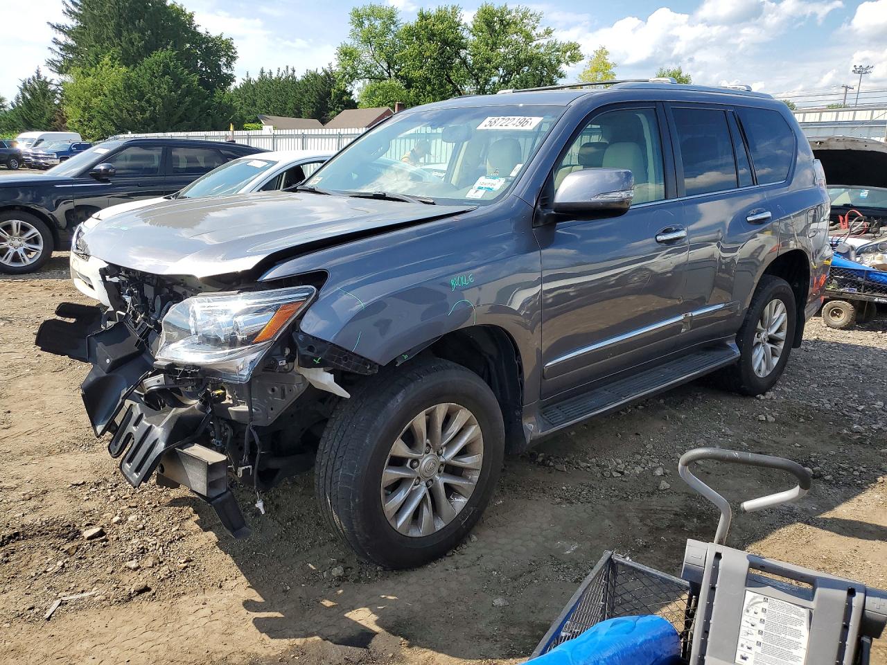 2019 Lexus GX 460 Premium, VIN JTJBM7FX9K5229757 — Front end