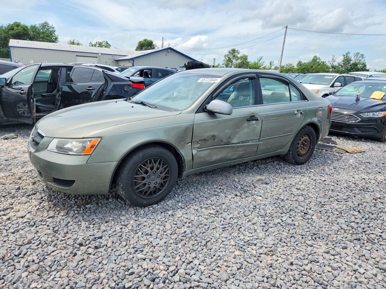 2007 Hyundai Sonata GLS, VIN 5NPET46CX7H268833 — Side