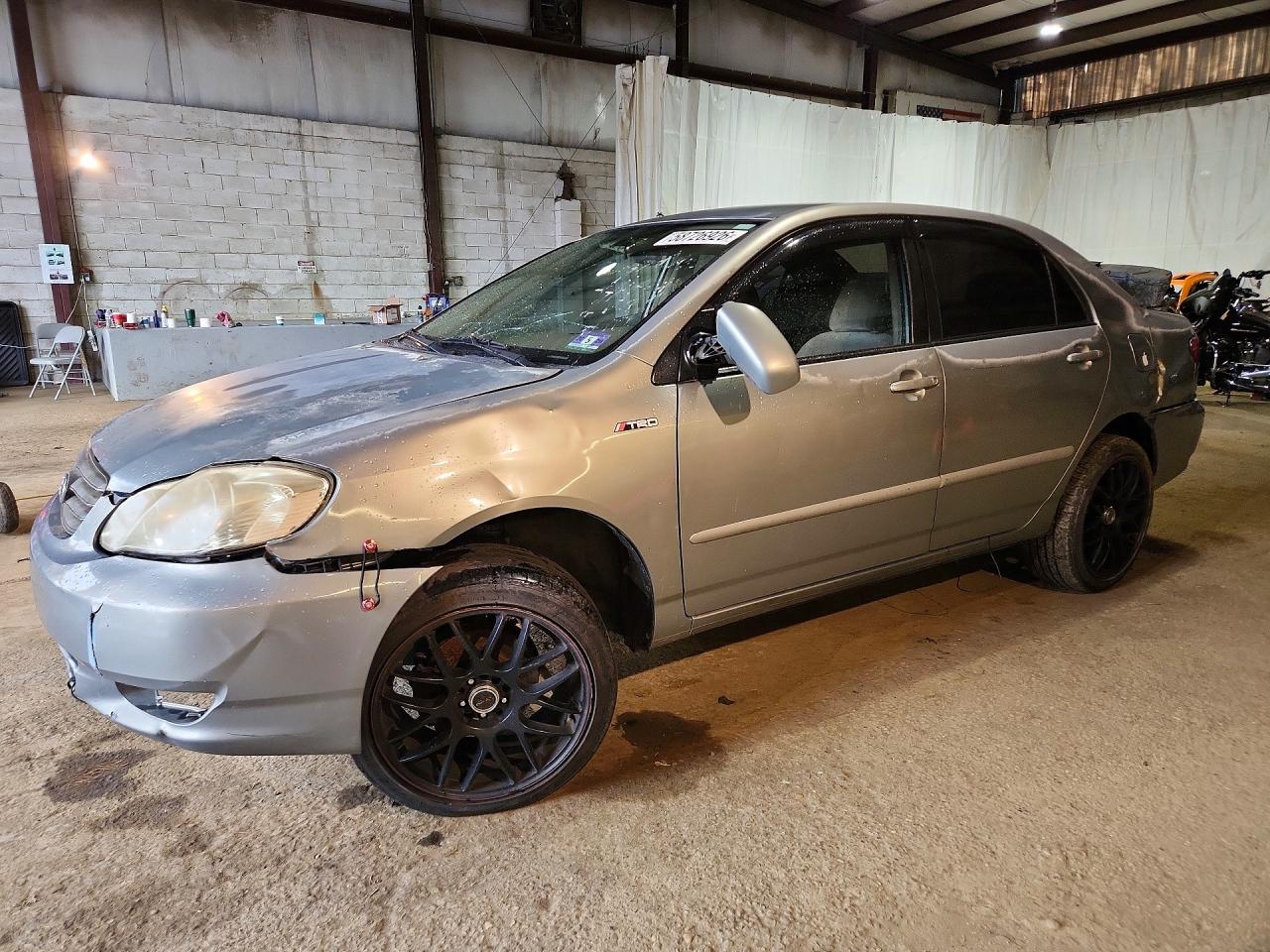 2004 Toyota Corolla LE, VIN 1NXBR32E64Z194312 — Side