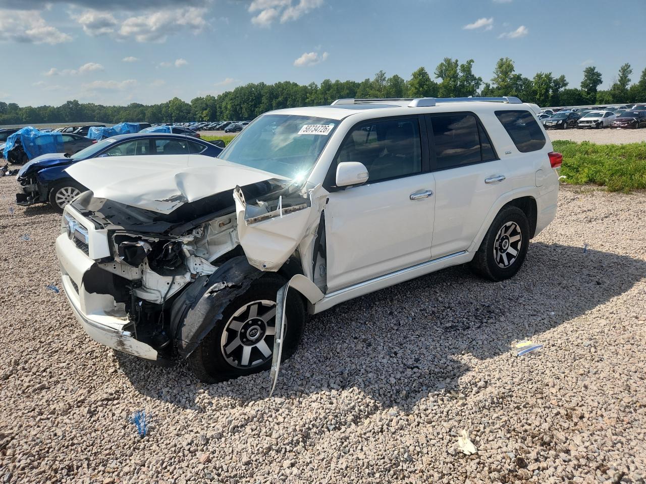 2011 Toyota 4Runner SR5, VIN JTEBU5JR0B5048915 — Front end