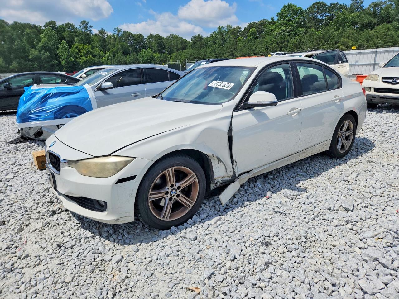 2013 BMW 3 Series 328i, VIN WBA3A5G55DNP18965 — Side