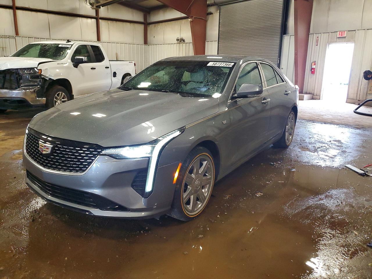 2020 Cadillac CT4 Luxury, VIN 1G6DE5RK9L0152631 — Rear end