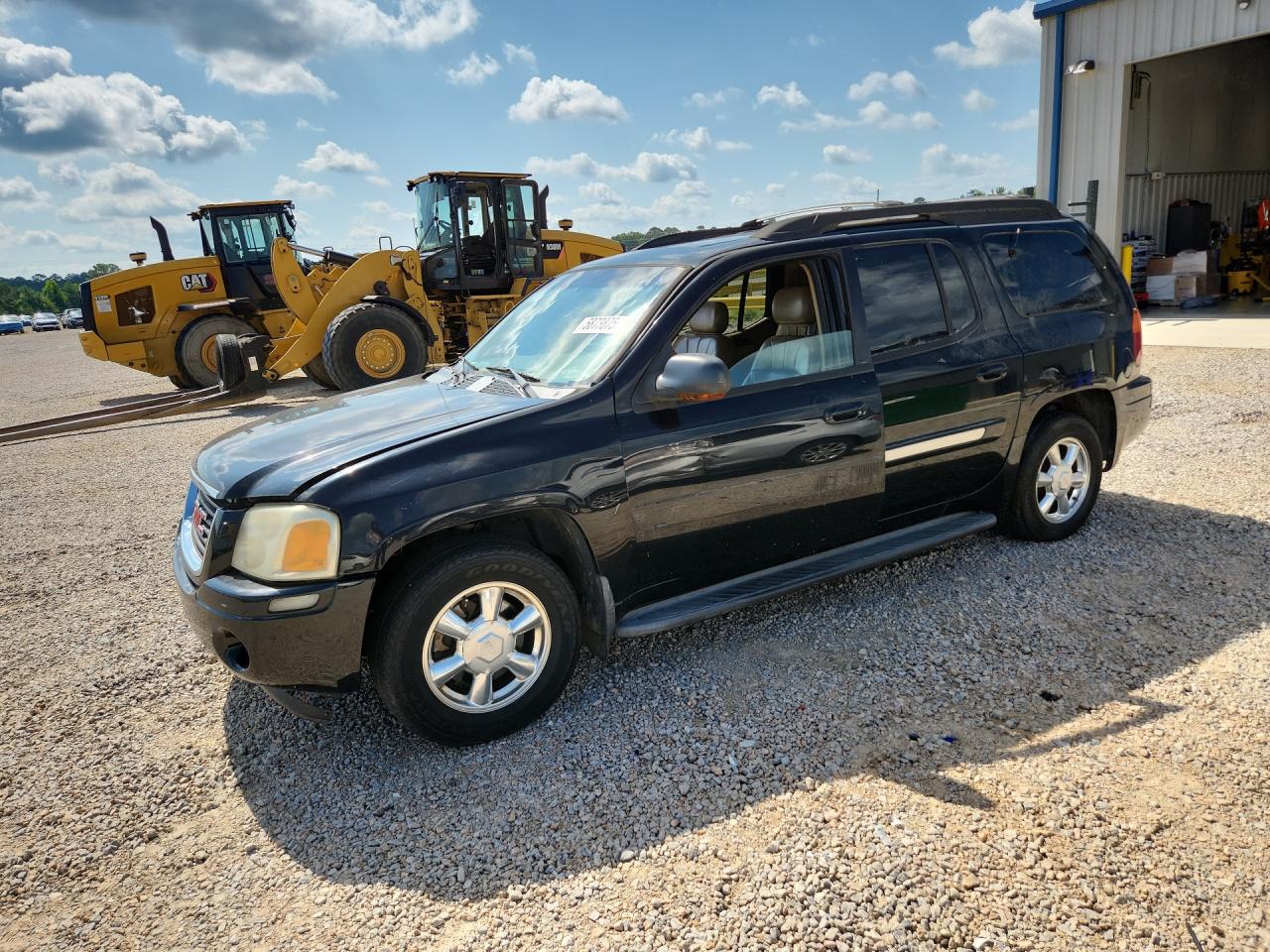 2003 GMC Envoy SLT, VIN 1GKES16S736178363 — Rear end