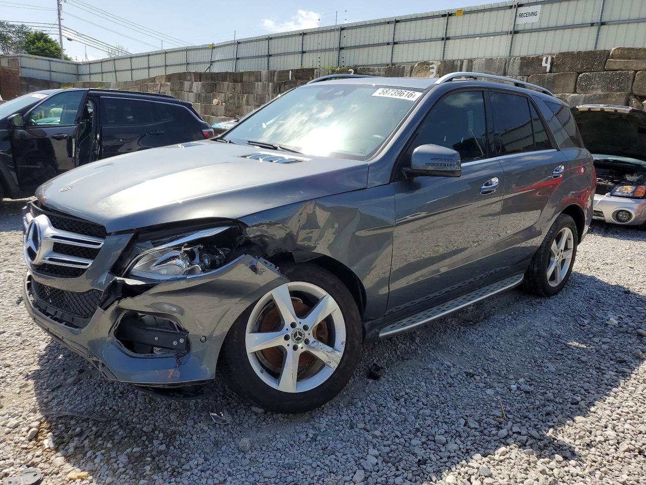 2018 Mercedes-Benz GLE 350, VIN 4JGDA5HB2JB147522 — Front end