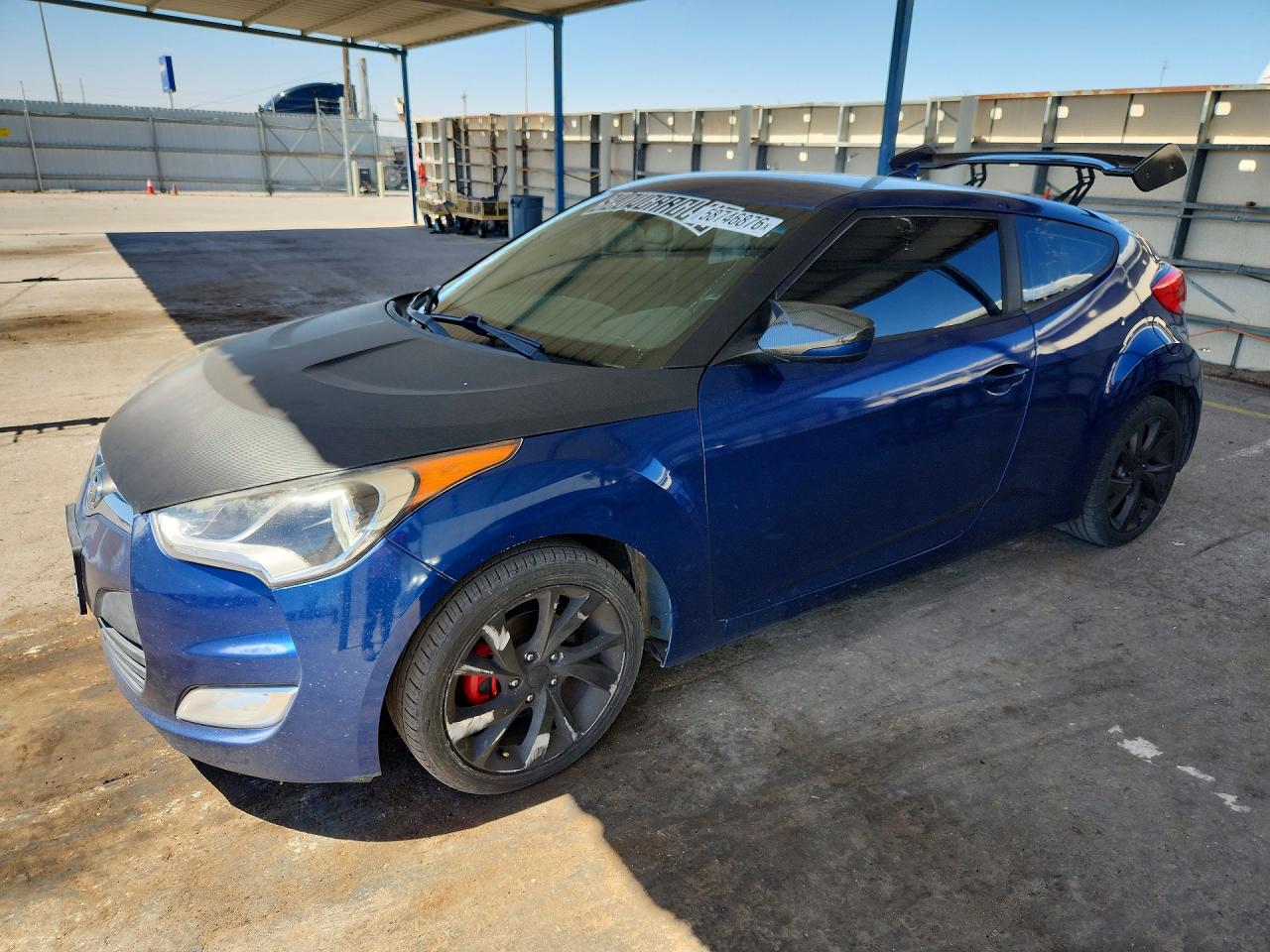 2017 Hyundai Veloster, VIN KMHTC6AD4HU311553 — Minor dents and scratches