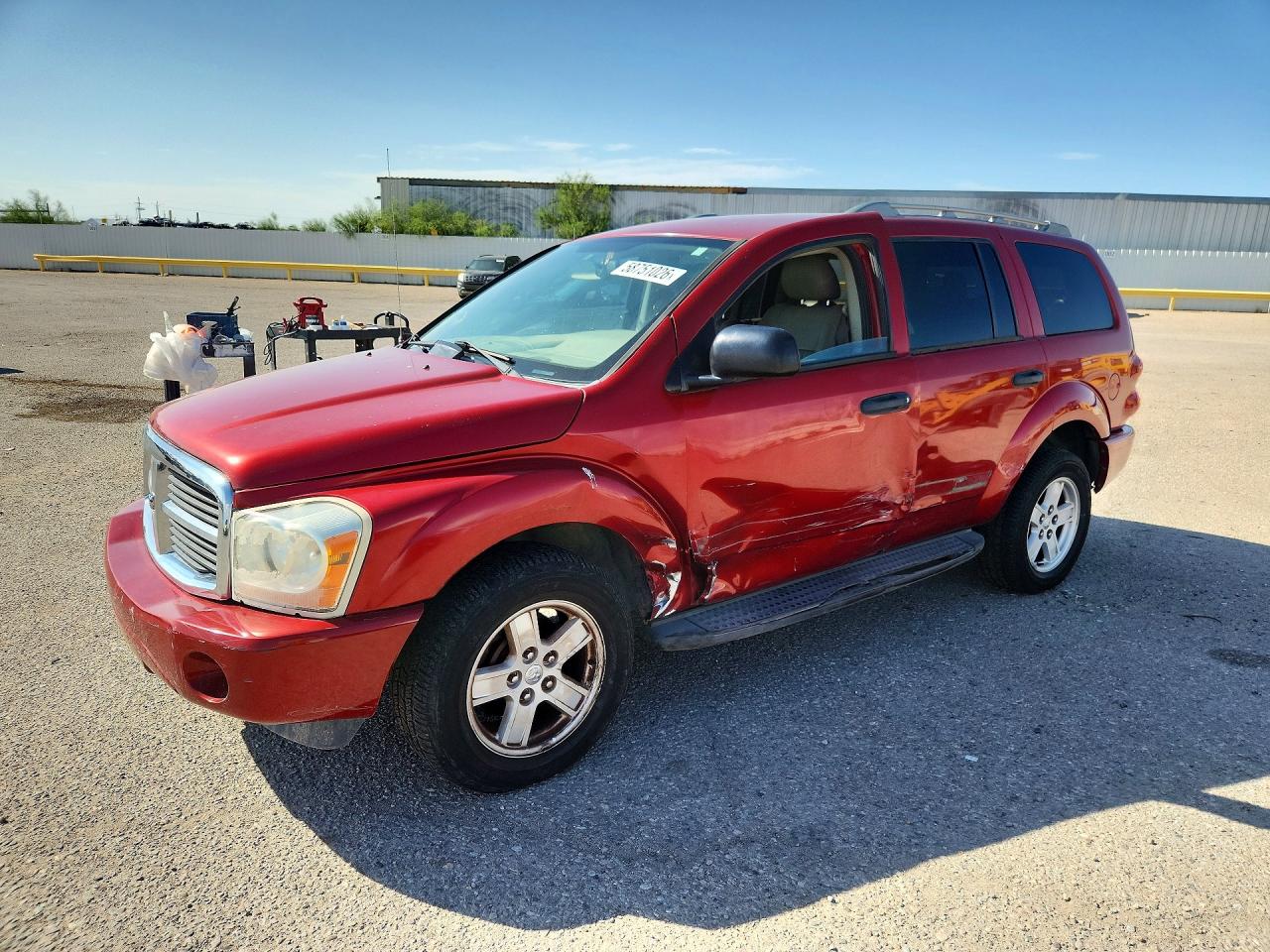 2006 Dodge Durango Limited, VIN 1D4HB582X6F105198 — Side