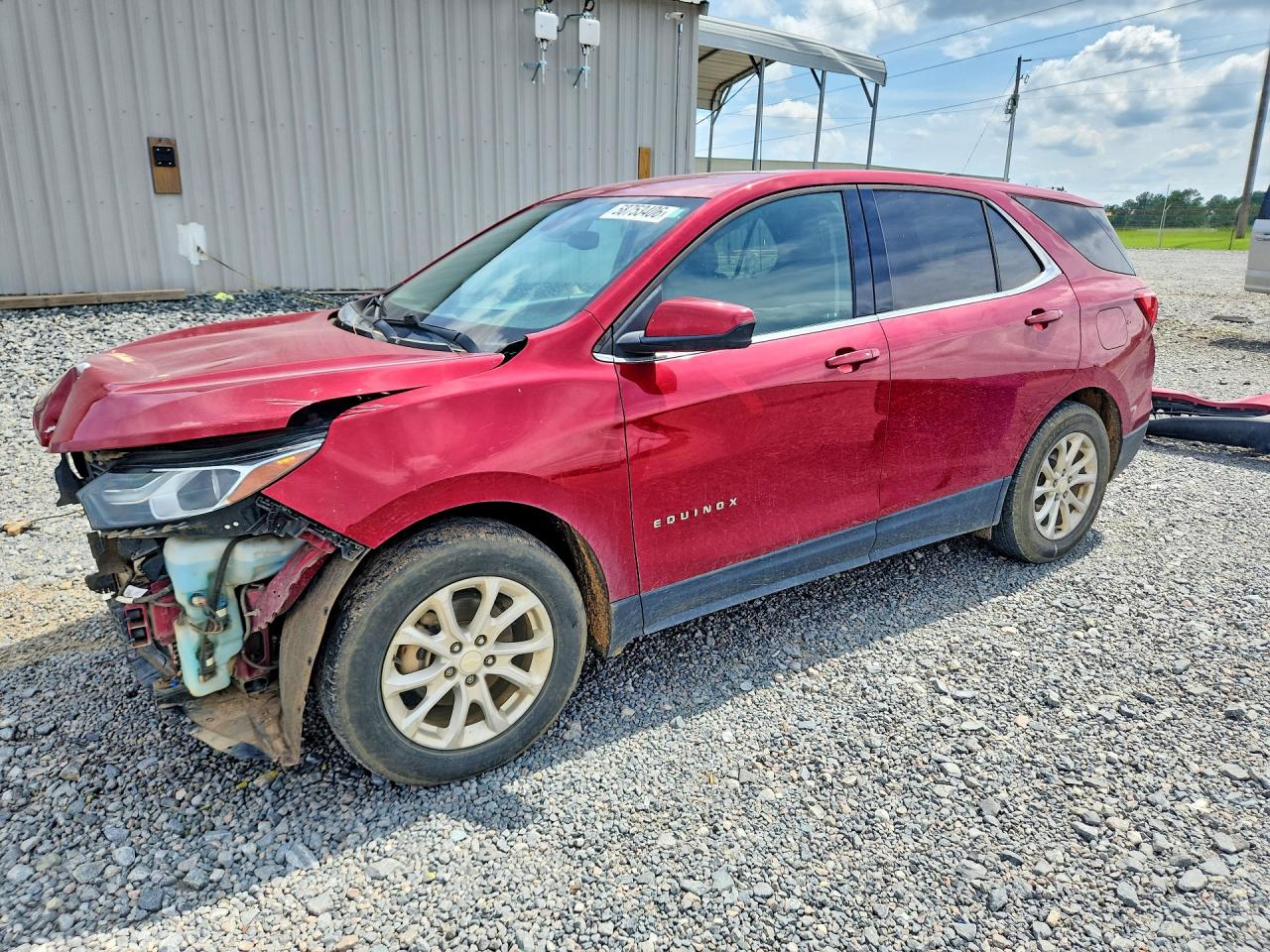 2020 Chevrolet Equinox LT, VIN 3GNAXKEV5LS581285 — Front end