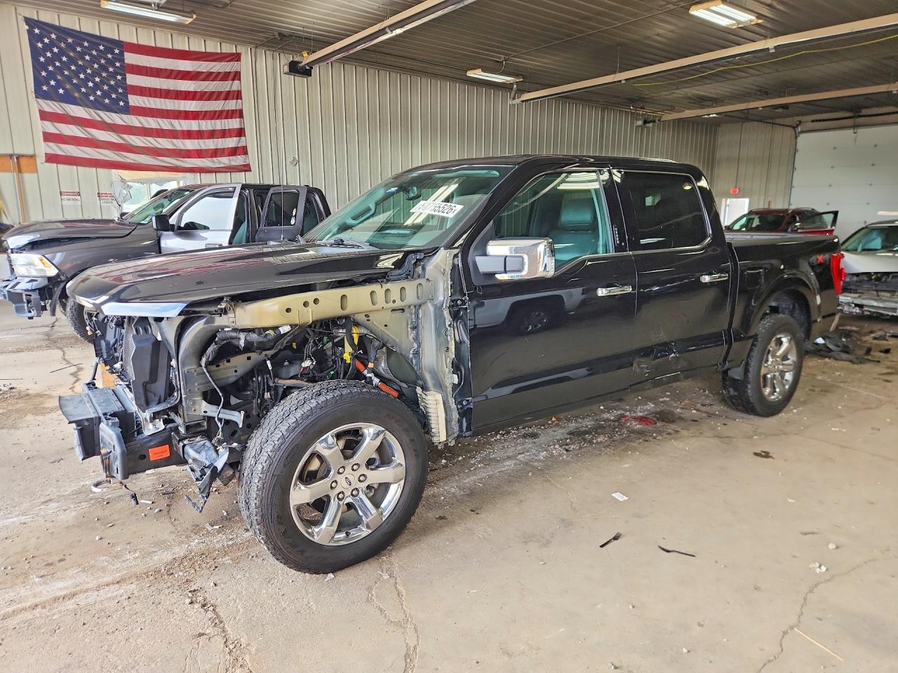 2021 Ford F-150 XLT, VIN 1FTFW1E80MKD68475 — Front end