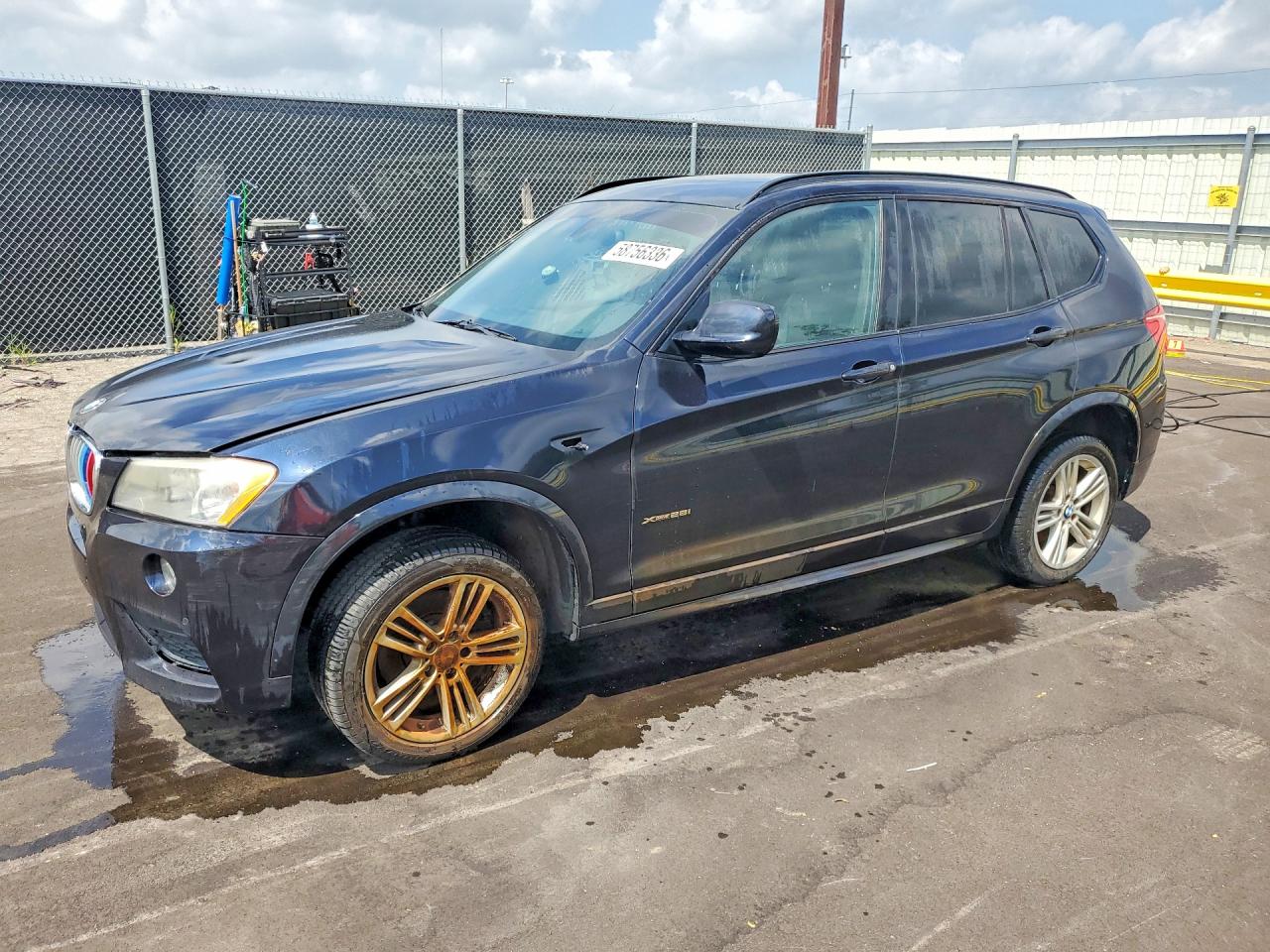 2012 BMW X3 28i, VIN 5UXWX5C50CL718191 — Мелкие вмятины и царапины