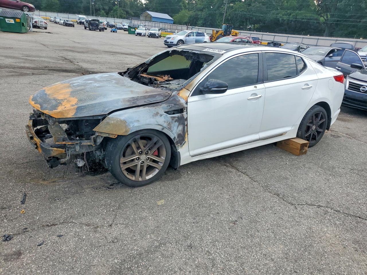 2013 Kia Optima SX, VIN 5XXGR4A60DG167106 — Engine fire