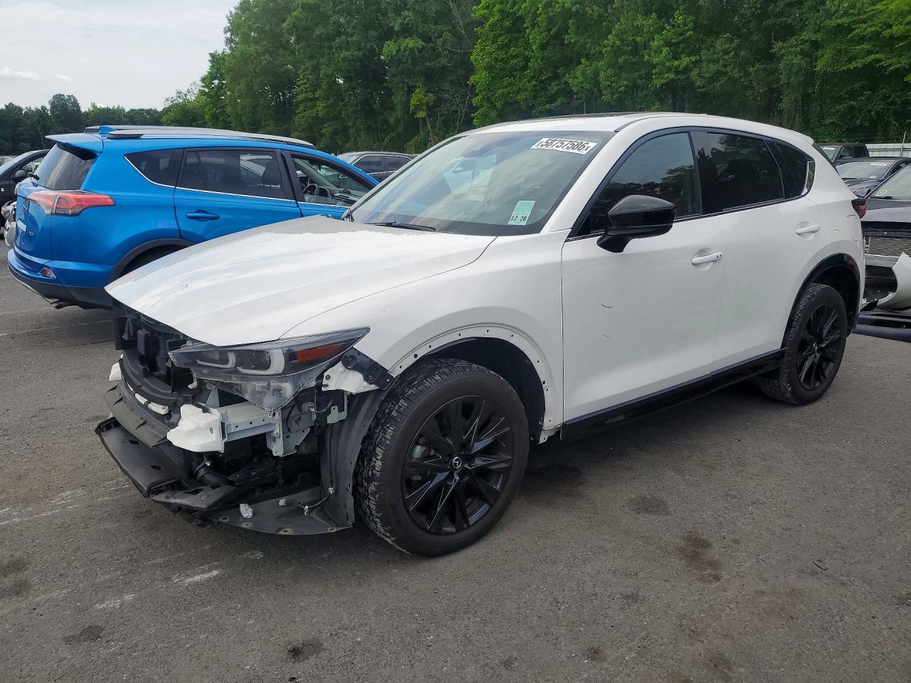 2024 Mazda CX-5 Carbon Edition, VIN JM3KFBAY9R0372688 — Перед
