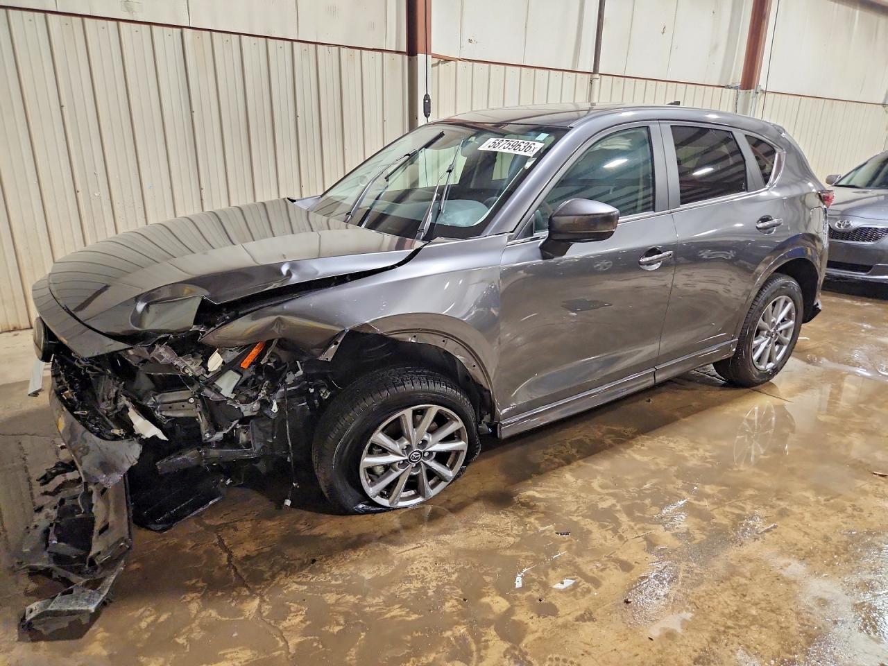 2025 Mazda CX-5 S Preferred, VIN JM3KFBCM2S0753136 — Front end