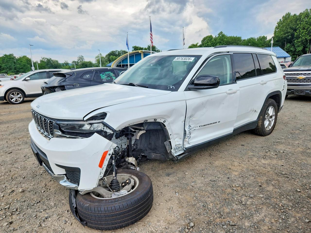 2022 Jeep Grand Cherokee Laredo, VIN 1C4RJKAG4N8547048 — All over
