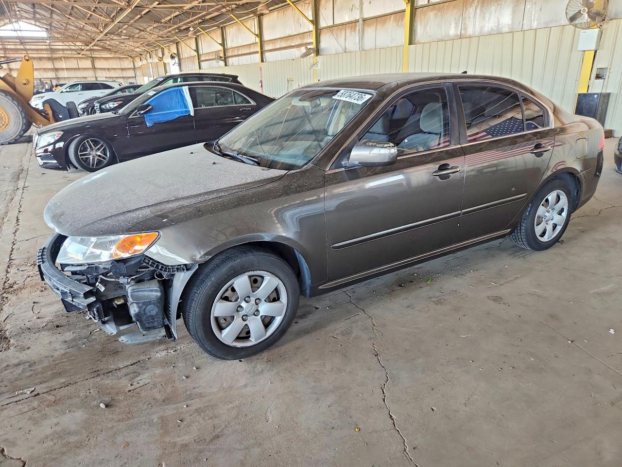 2010 Kia Optima LX, VIN KNAGG4A89A5440144 — Перед