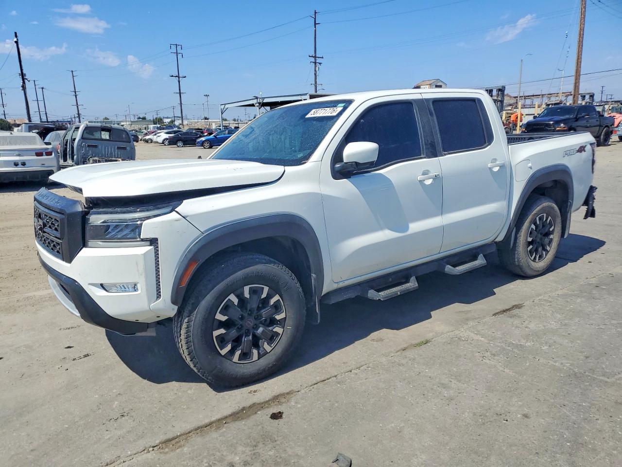 2023 Nissan Frontier Pro-4X, VIN 1N6ED1EK7PN631901 — Front end