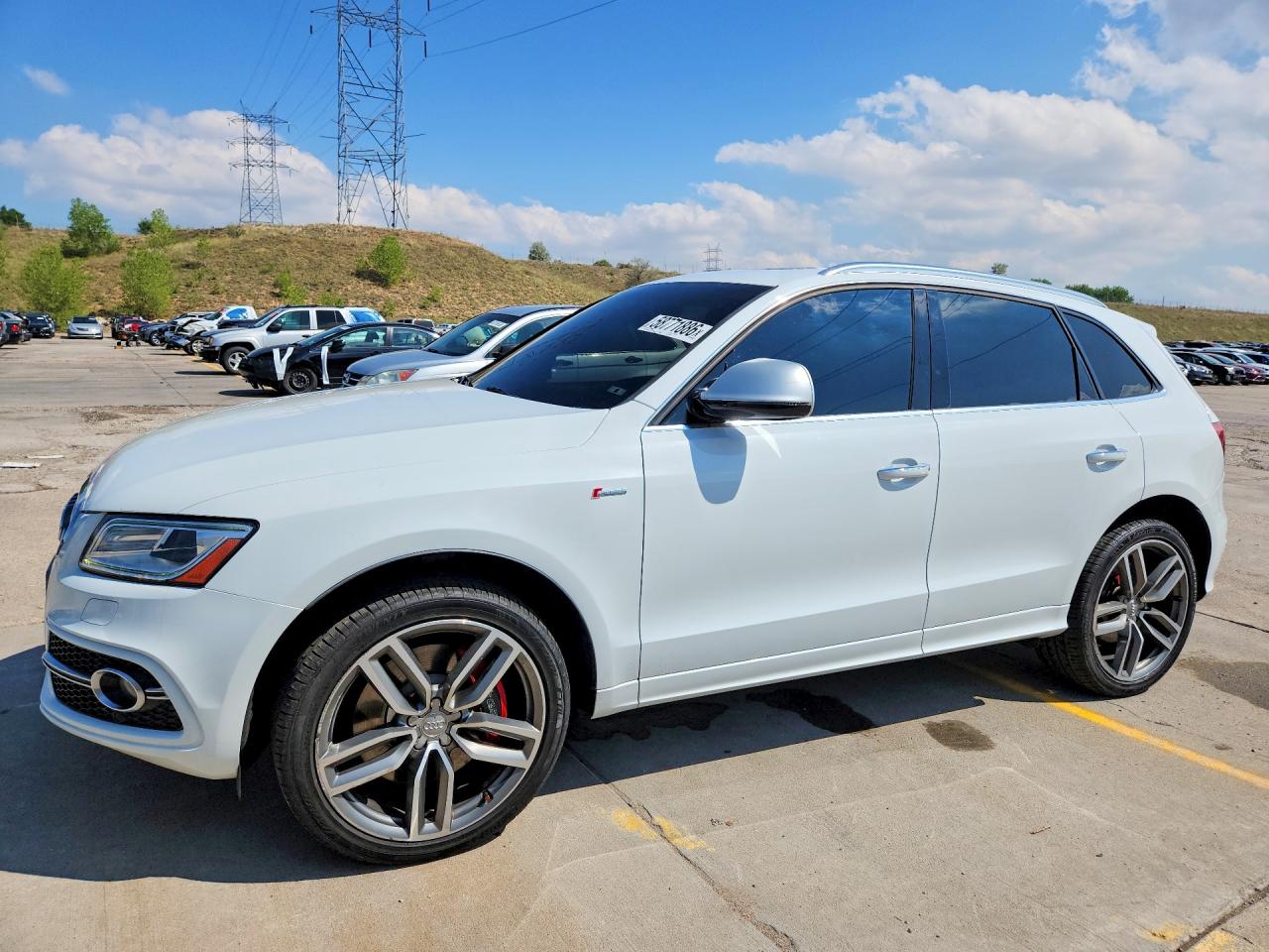 2016 Audi SQ5 Premium Plus, VIN WA1CCAFPXGA150565 — Rear end